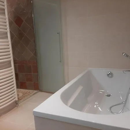 Domaine De Borde Grande - Le Logis - 4 - Jardin - Terrasses - Piscine - Internet - Parking *