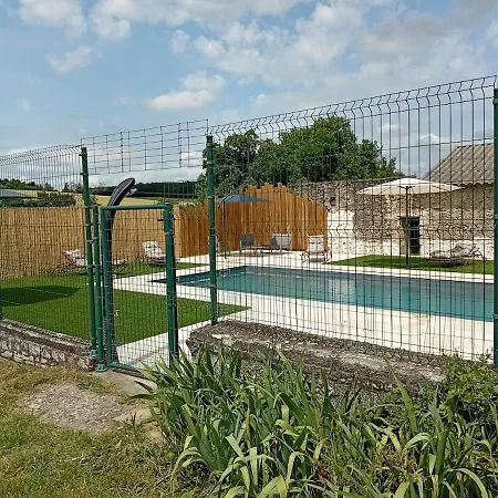 Domaine De Borde Grande - Le Logis - 4 - Jardin - Terrasses - Piscine - Internet - Parking Сasa de vacaciones
